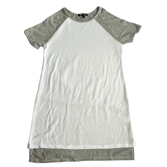 Hye Park And Lune Sweater Tunic Size Medium Gray White Short-Sleeve NWT - Picture 1 of 5